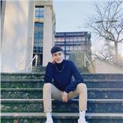 Me gustaría dar clases a niños de educación primaria o infantil, estudio magisterio por lo que sería una manera de ganar experienc